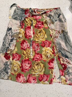 elevenses Floral Roses Tie-Waist MiniSkirt in Green, Pink & Yellow 100% Silk S